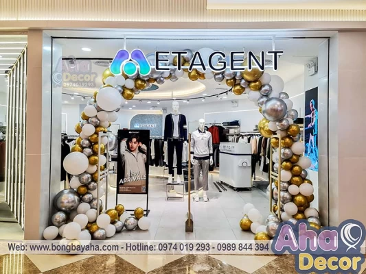 Cổng Bóng Khai Trương