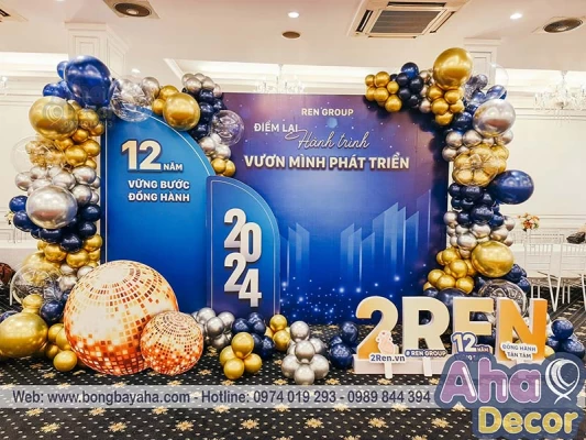 Tổng Hợp Các Mẫu Trang Trí Tiệc Cuối Năm 2025